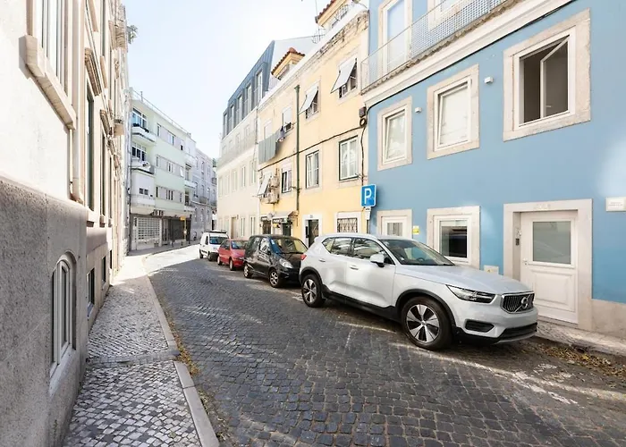 Liberdade Stylish Ground Floor Apartment